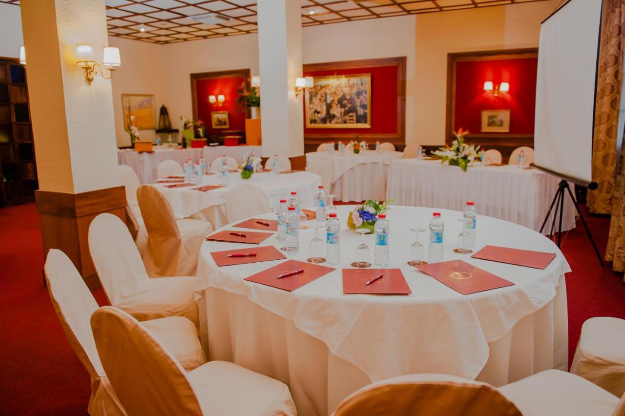 Hotel Colbert - Spa & Casino Antananarivo Luaran gambar