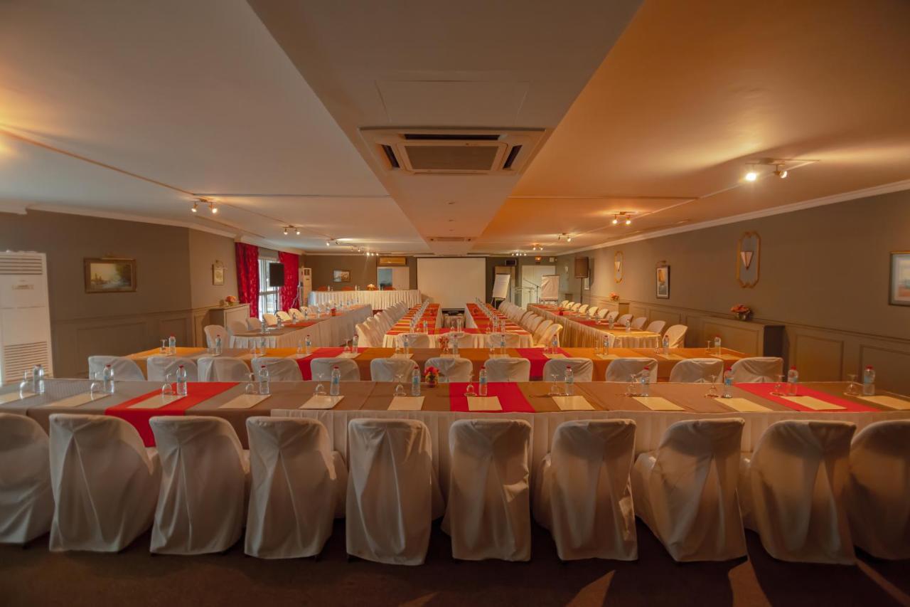Hotel Colbert - Spa & Casino Antananarivo Luaran gambar