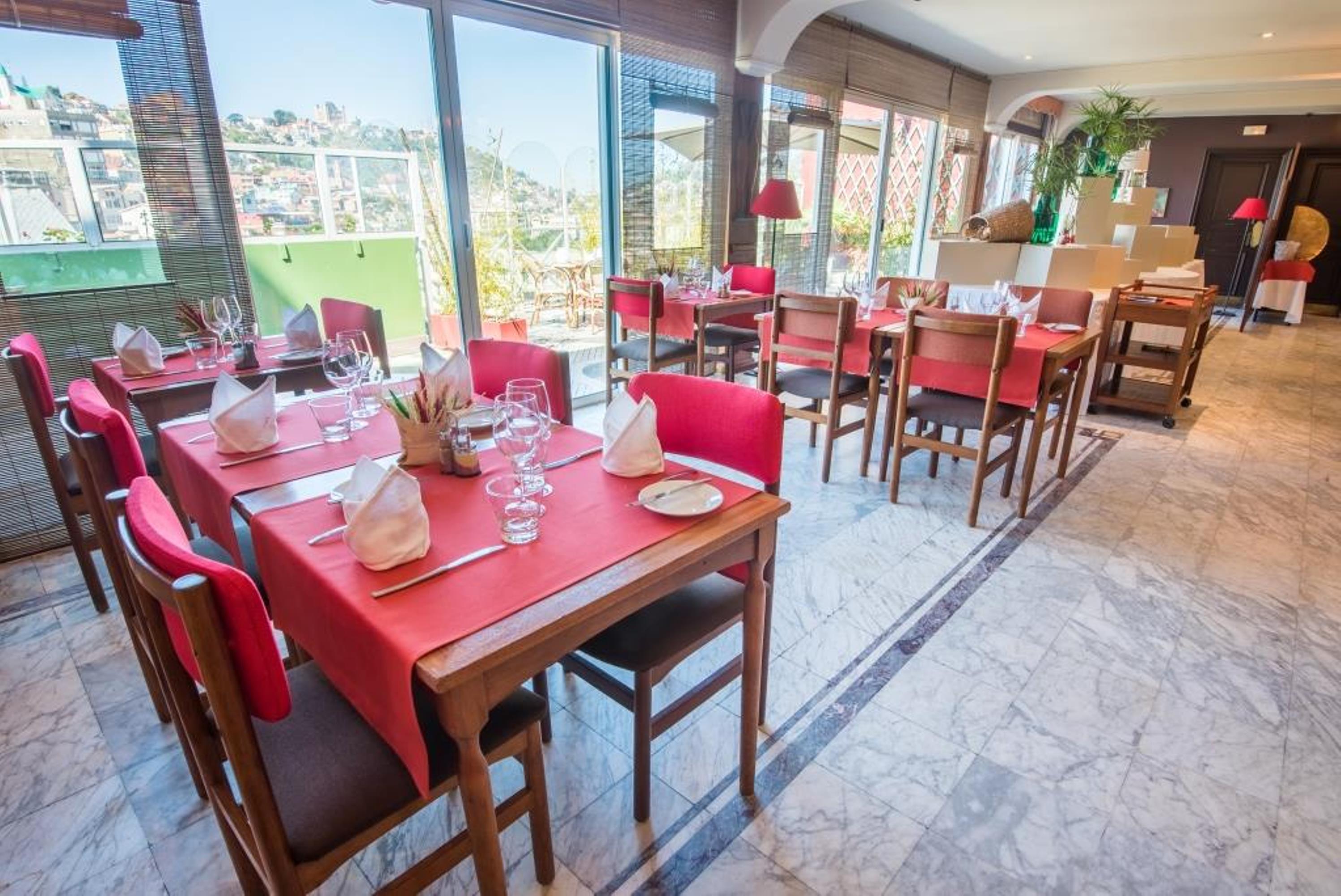 Hotel Colbert - Spa & Casino Antananarivo Luaran gambar