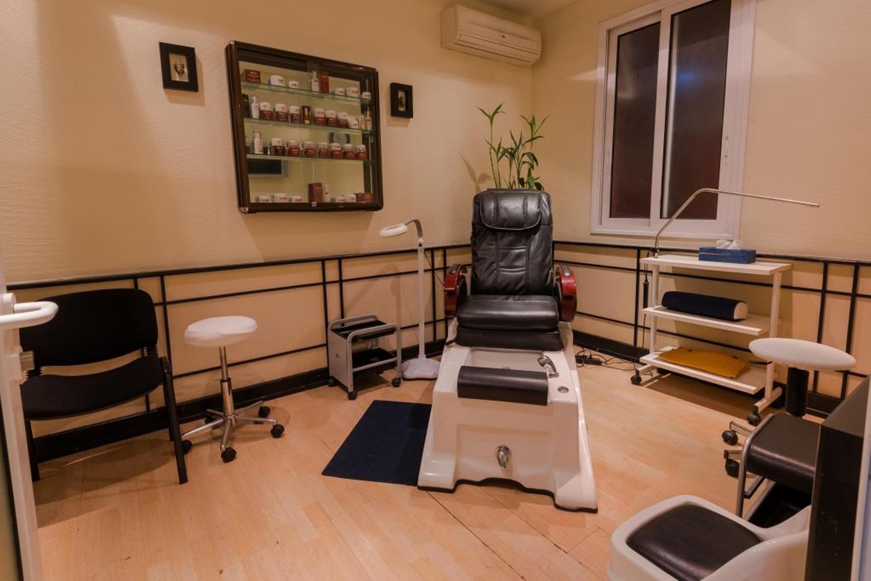 Hotel Colbert - Spa & Casino Antananarivo Luaran gambar